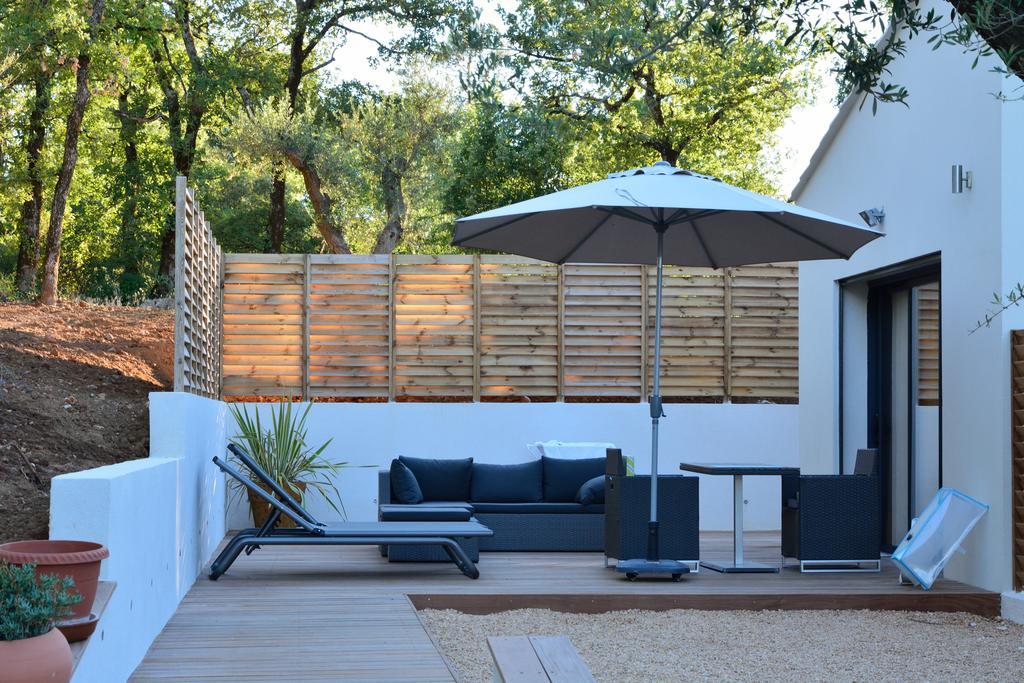 סן-מקסימין-לה-סנט-בום Sous Les Oliviers - Piscine Chauffee - Studios De Standing Tout-Equipes מראה חיצוני תמונה