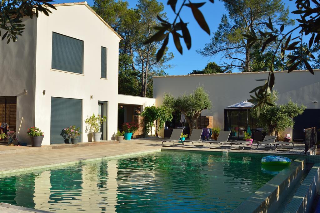 סן-מקסימין-לה-סנט-בום Sous Les Oliviers - Piscine Chauffee - Studios De Standing Tout-Equipes מראה חיצוני תמונה
