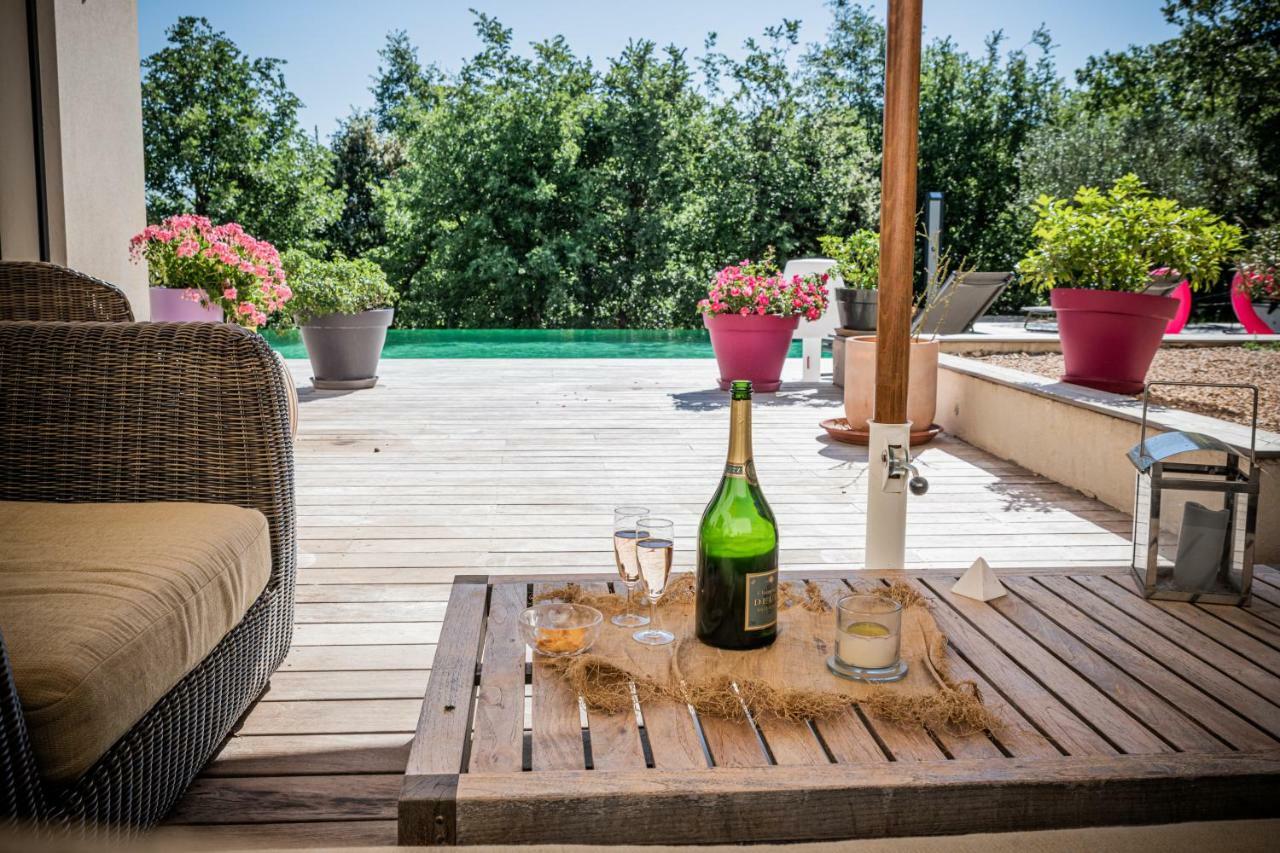 סן-מקסימין-לה-סנט-בום Sous Les Oliviers - Piscine Chauffee - Studios De Standing Tout-Equipes מראה חיצוני תמונה